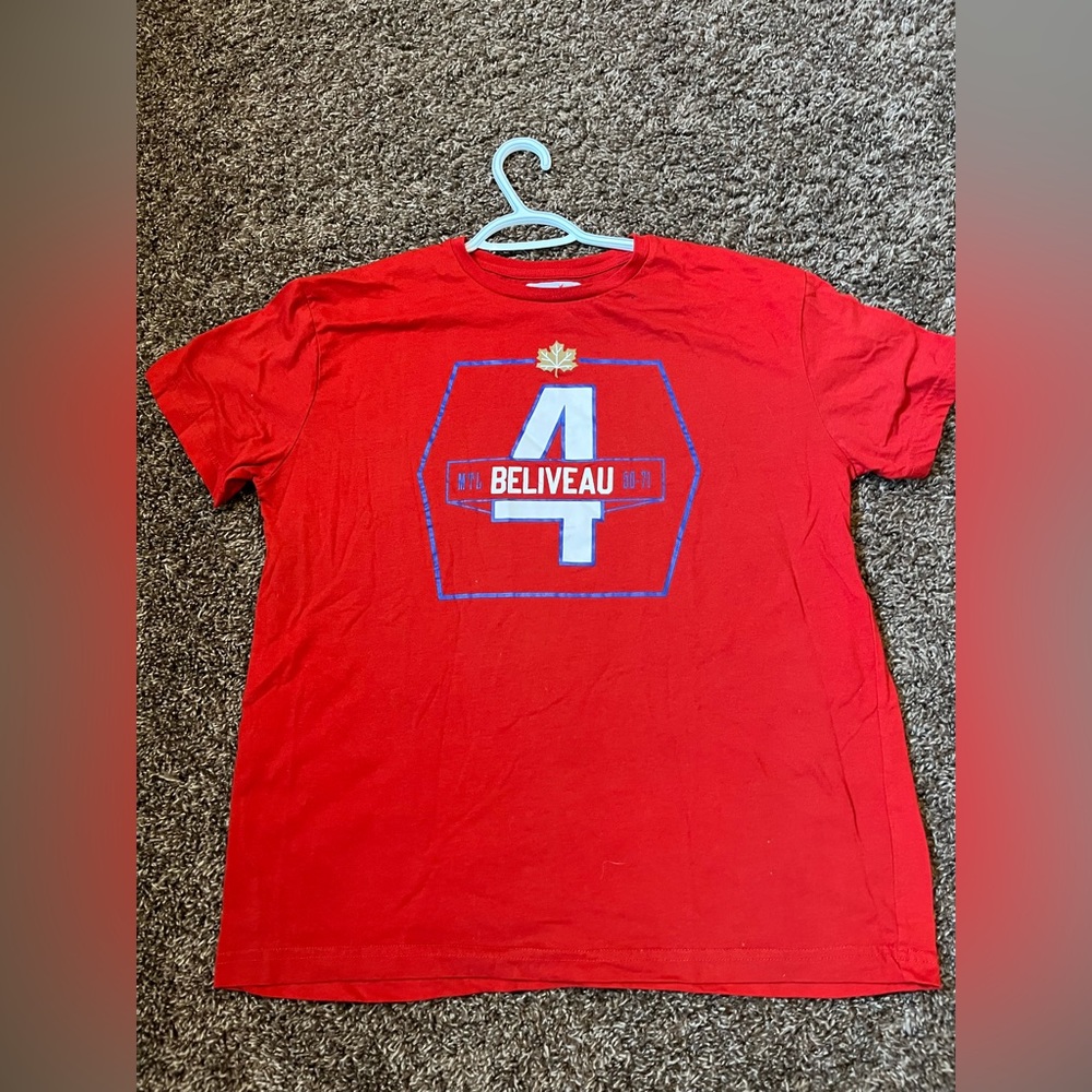 Molson Canadian T shirt